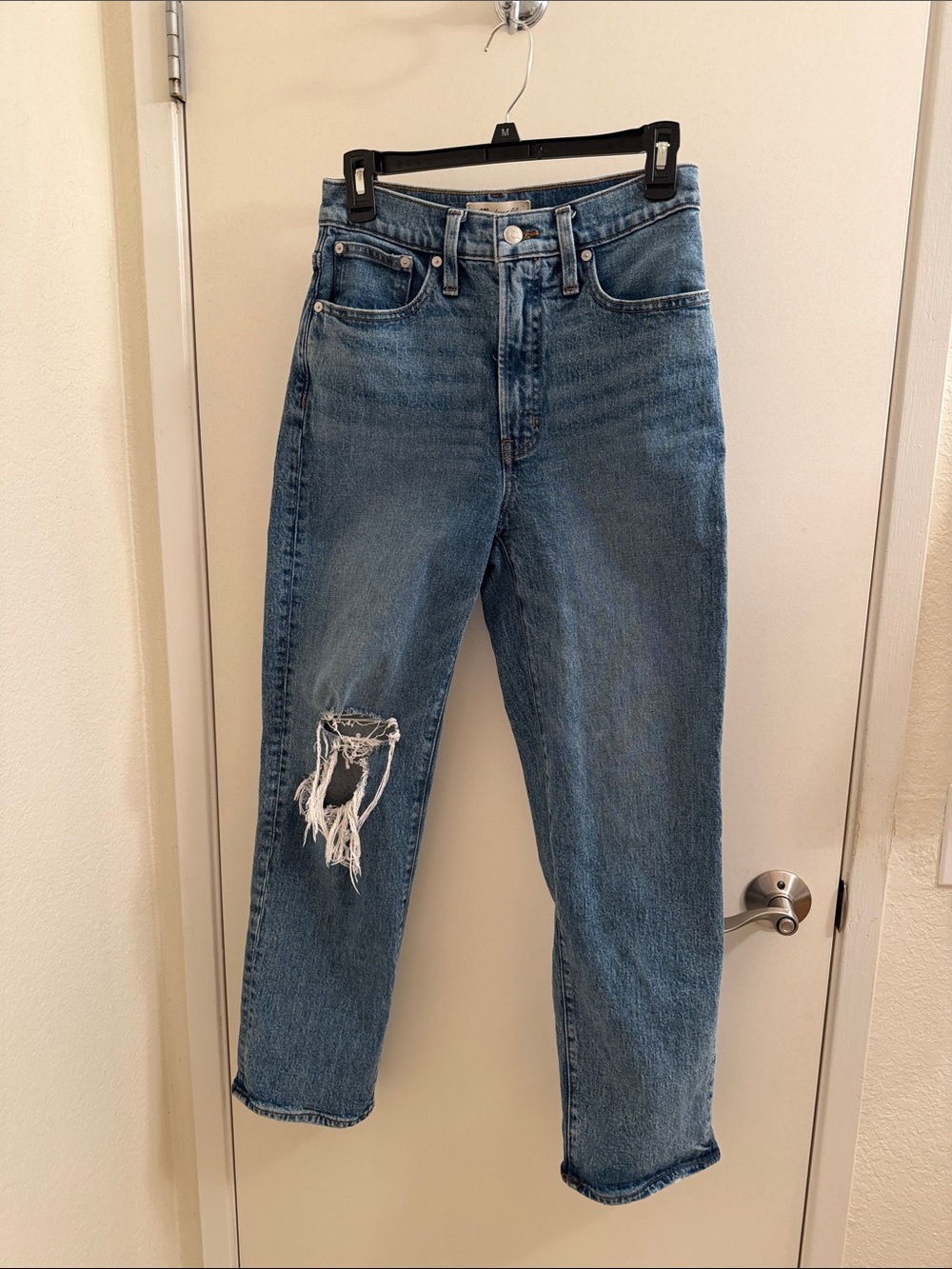 Madewell The Perfect Vintage Straight Jean with Distressed Knee